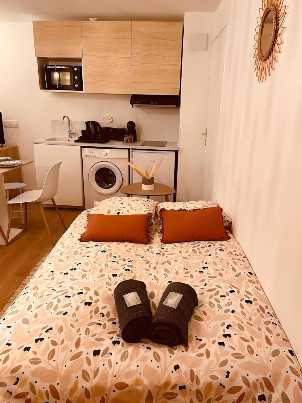 Le Wild Terracotta - Home Homy Niort Bagian luar foto